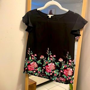 Agaci black floral top